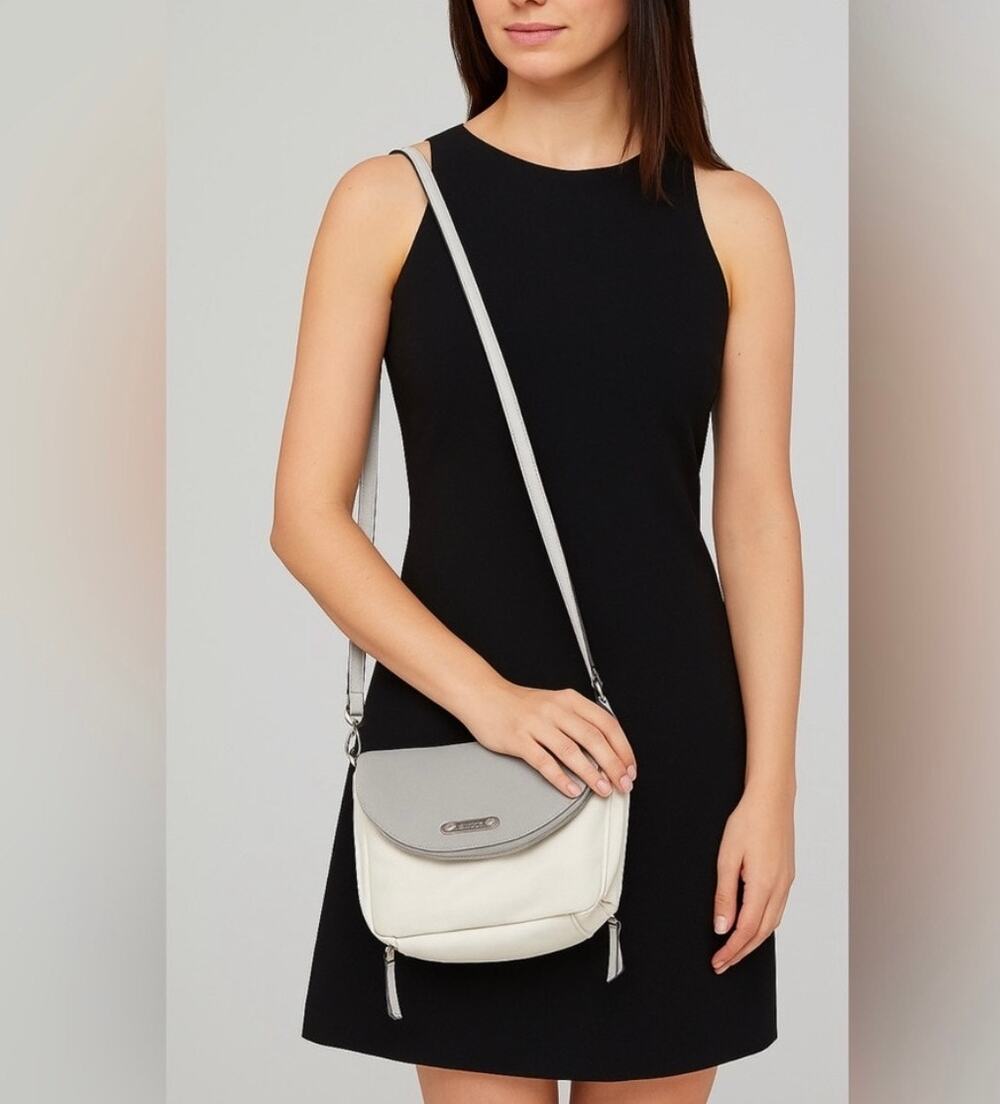 Jessica Simpson gray and cream crossbody handbag